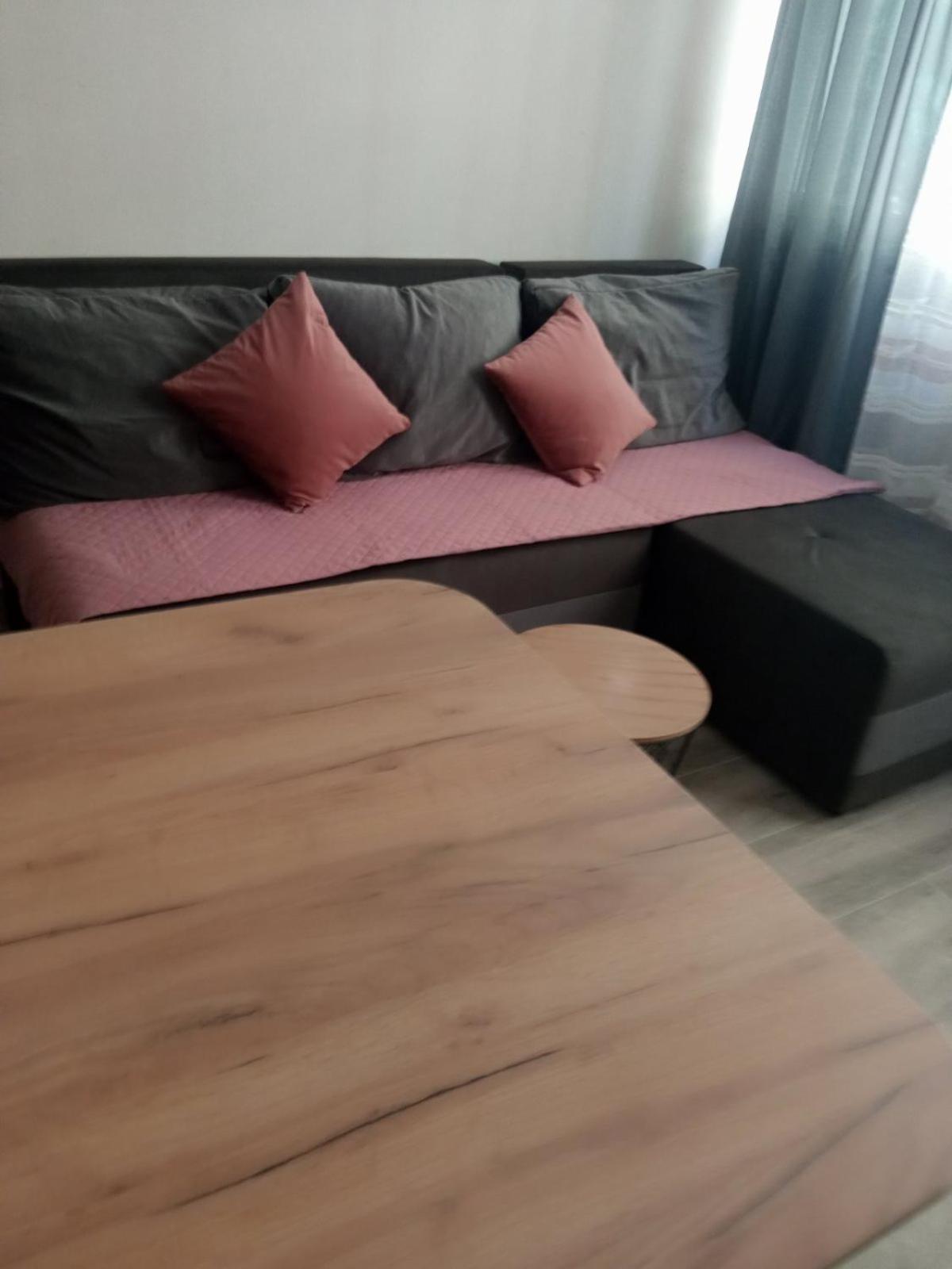 Apartment Polit Luxury Aprt 2 Bedrooms